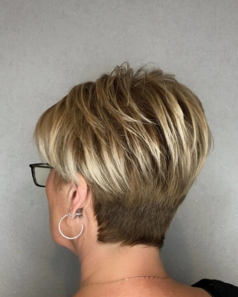 The Well-Known Mom Cut